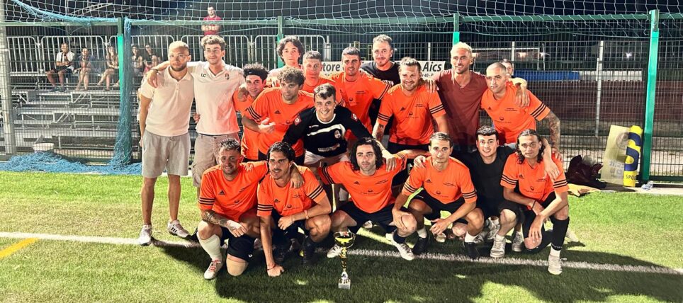 Calcio a 7: AC Avane vince il Valdiserchio FC 2024. Sbanzega e Atletico Madrink NexT Gen vincino la coppa Silver e Bronze.  Tutti i premi di squadra e individuali e le foto.